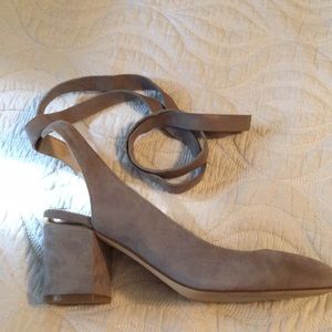 Nine West Andrea pump